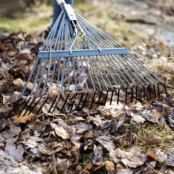 Flat Tine Leaf Rake