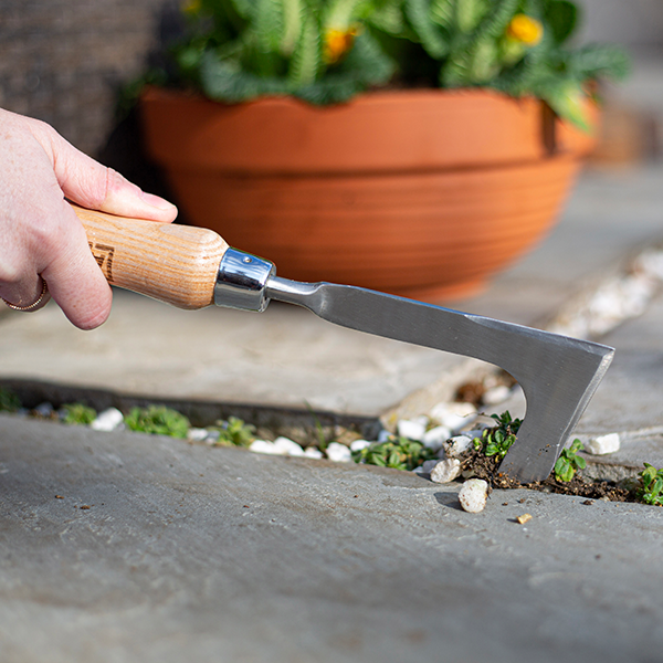 Hand Patio Weeder